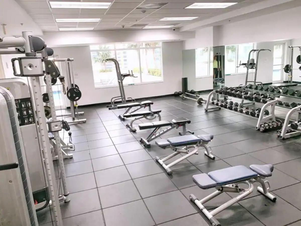 Modern 1 Bed In The Heart Of Brickell With Free Parking Apartment ไมอามี ภายนอก รูปภาพ