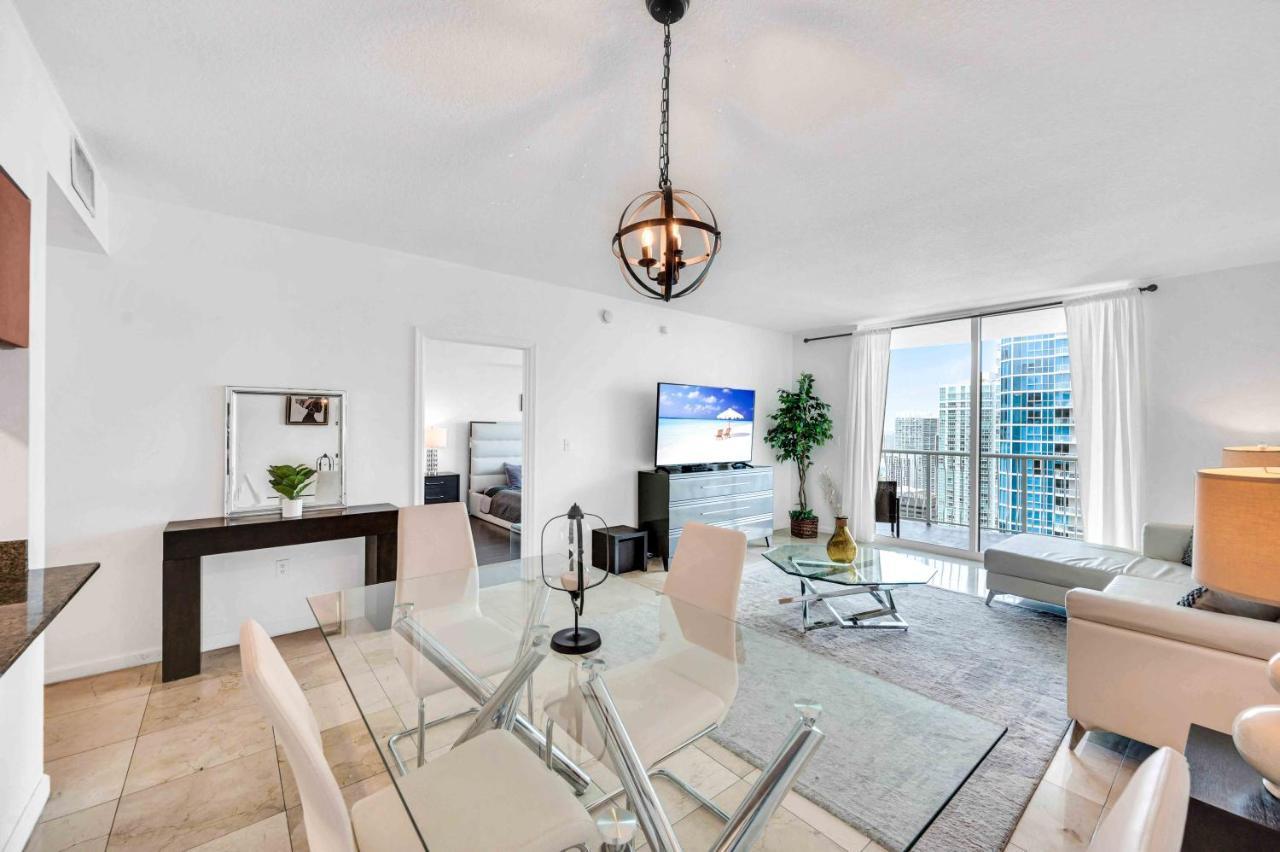 Modern 1 Bed In The Heart Of Brickell With Free Parking Apartment ไมอามี ภายนอก รูปภาพ