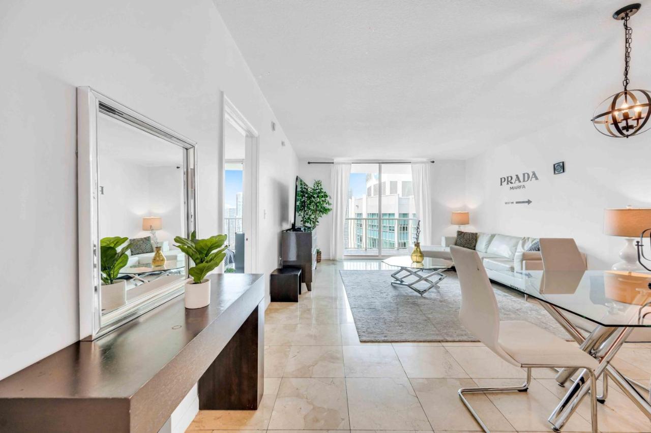 Modern 1 Bed In The Heart Of Brickell With Free Parking Apartment ไมอามี ภายนอก รูปภาพ