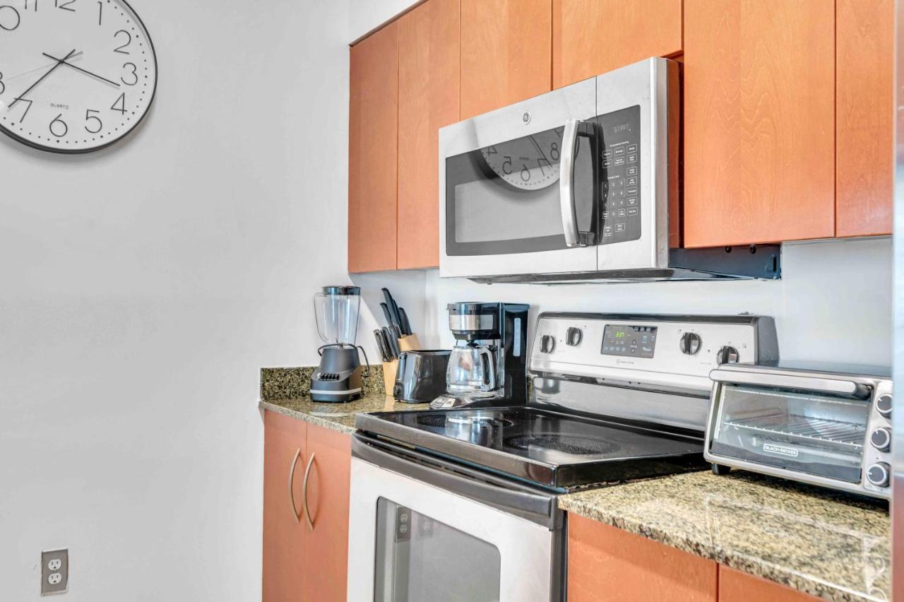 Modern 1 Bed In The Heart Of Brickell With Free Parking Apartment ไมอามี ภายนอก รูปภาพ
