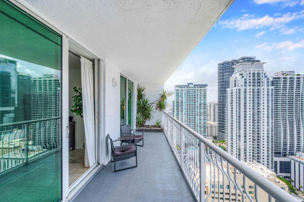 Modern 1 Bed In The Heart Of Brickell With Free Parking Apartment ไมอามี ภายนอก รูปภาพ